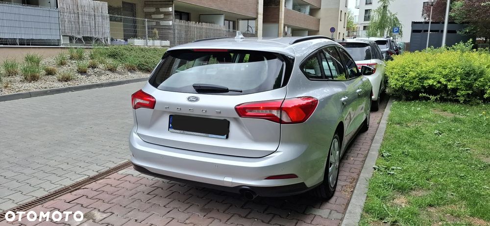 Ford Focus - 8
