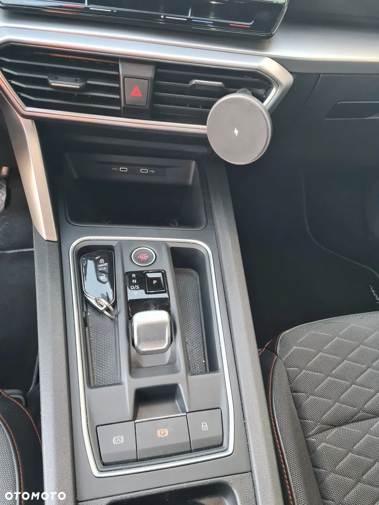 Seat Leon 1.5 eTSI OPF DSG FR - 24