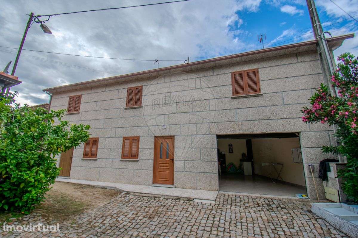 Moradia T4 para venda - Grande imagem: 2/22