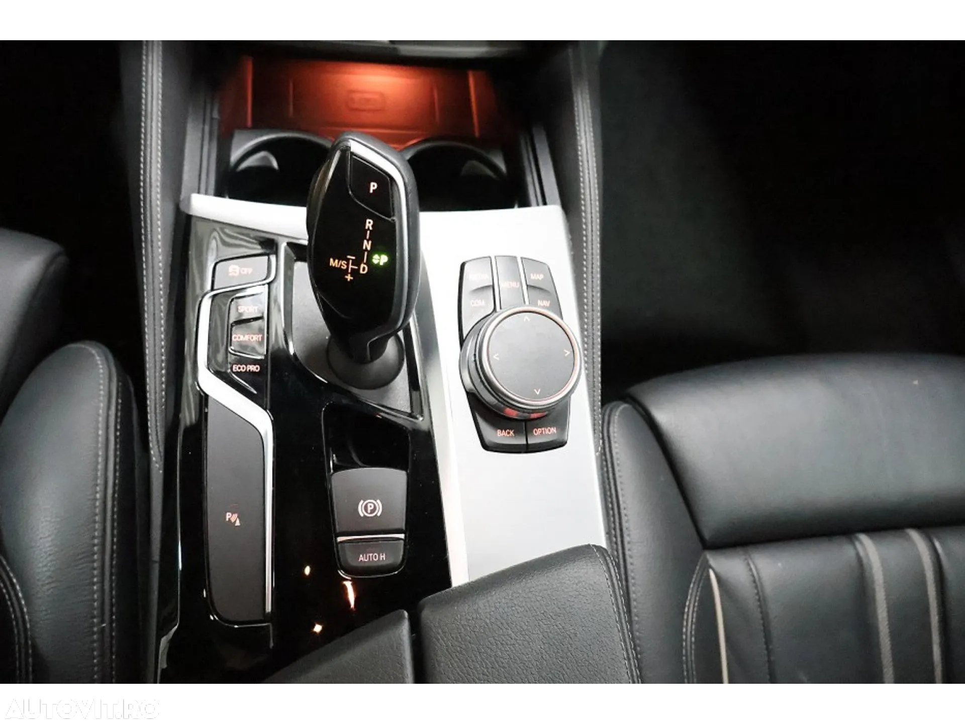 BMW Seria 5 520i Touring Aut. M Sport Edition - 14