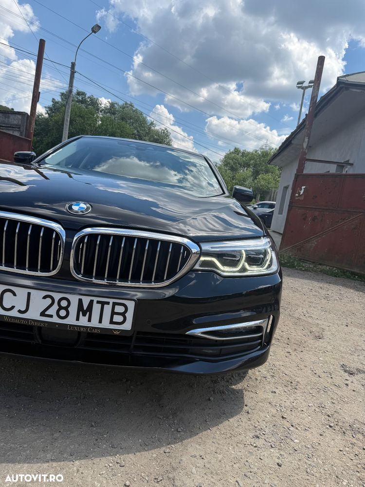 BMW Seria 5 530i xDrive Aut. Luxury Line - 4