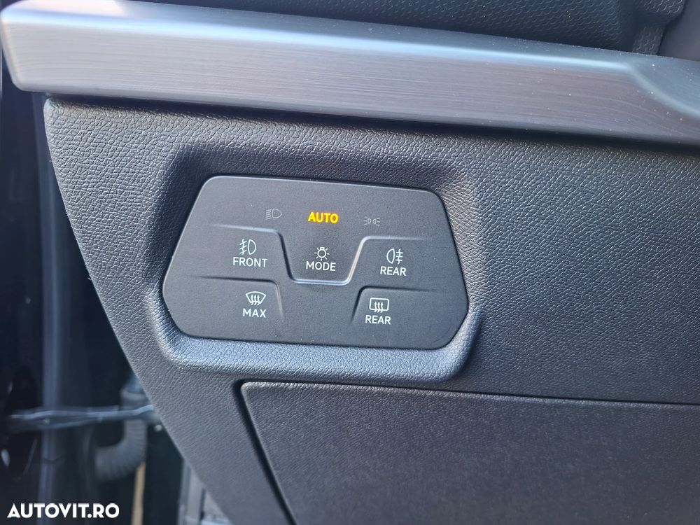Seat Leon 2.0 TDI DPF Start&Stop DSG FR - 13