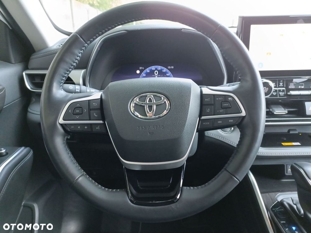 Toyota Highlander - 16
