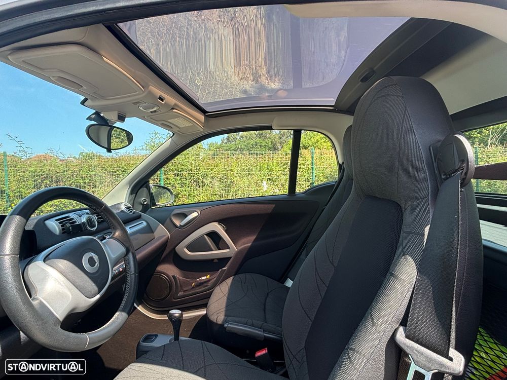 Smart ForTwo Coupé 0.8 cdi Passion 54 Softouch - 13