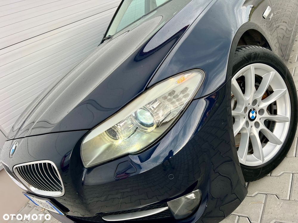 BMW Seria 5 530d xDrive Sport-Aut - 1