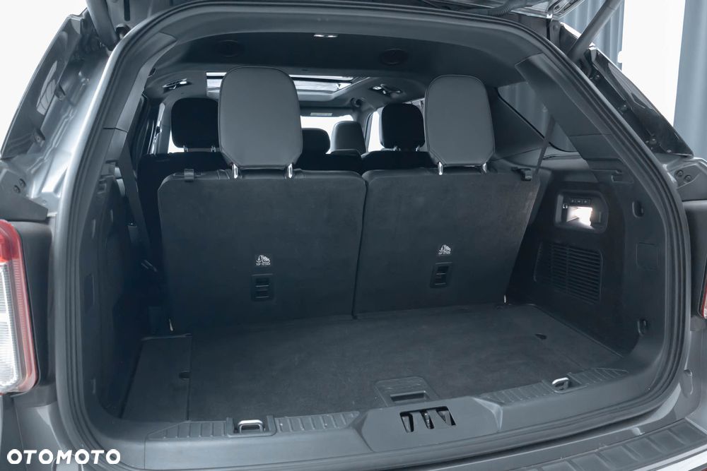 Ford Explorer 3.0 EcoBoost PHEV 4WD ST-Line - 38