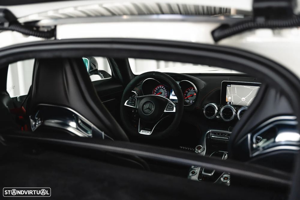 Mercedes-Benz AMG GT S - 55