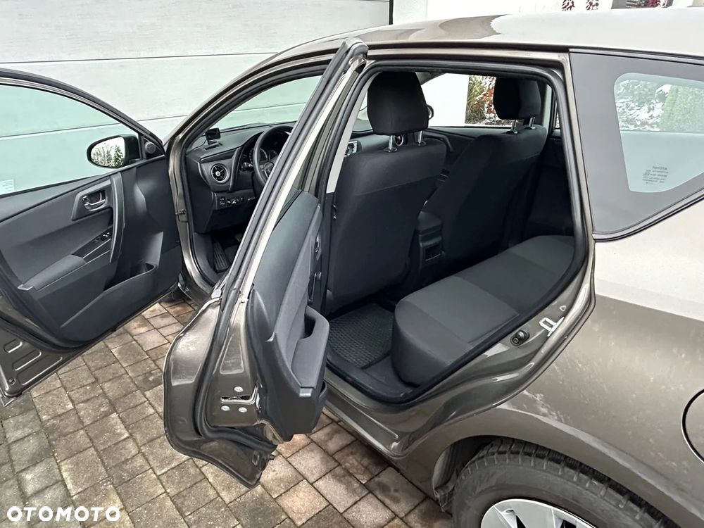 Toyota Auris 1.6 Active - 14