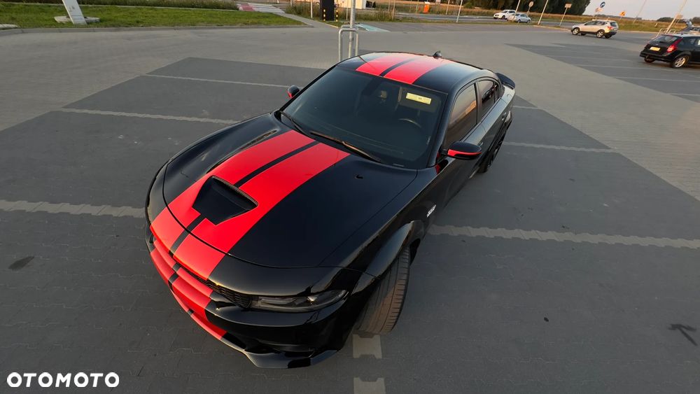 Dodge Charger 6.4 Scat Pack Widebody - 8