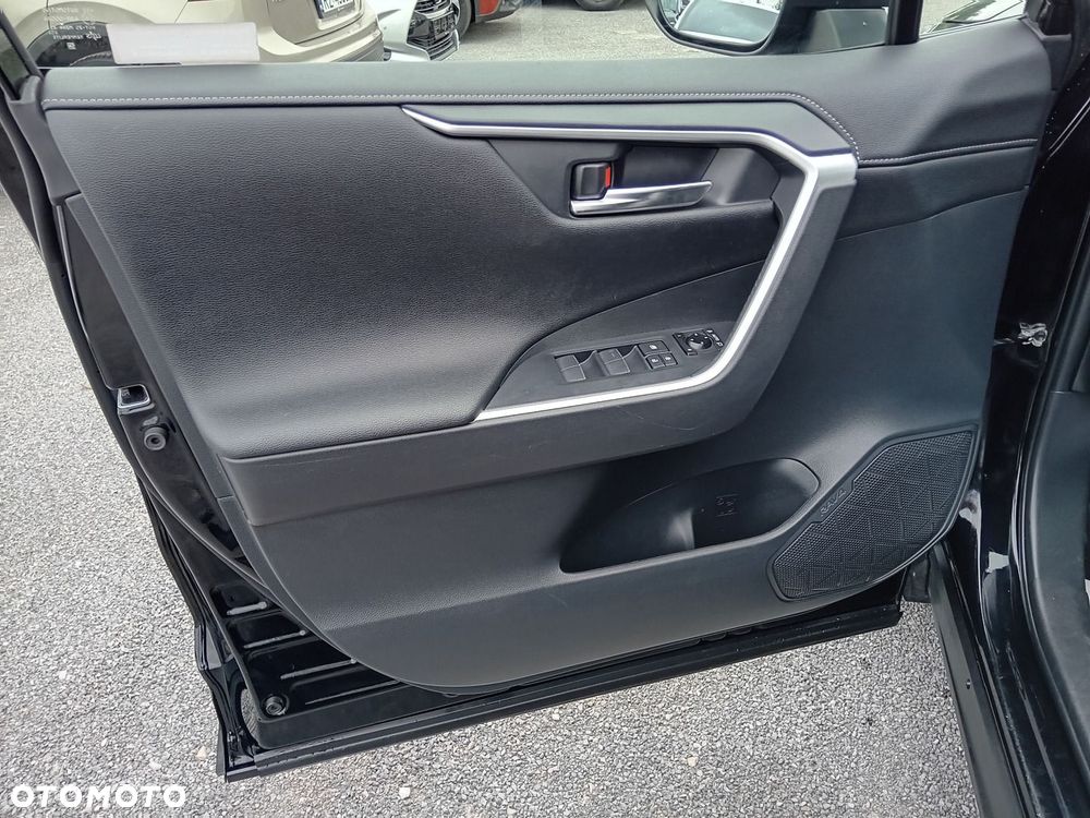 Toyota RAV4 2.5 Hybrid Black Edition by JBL 4x4 - 24
