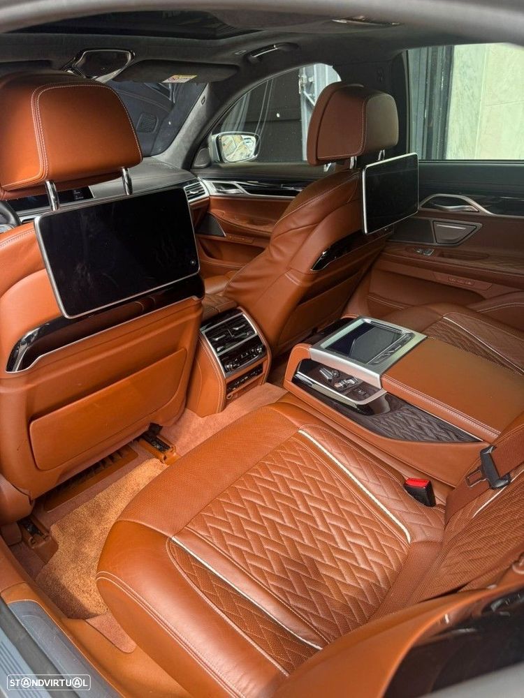 BMW 745 e iPerformance Pack M Auto - 7