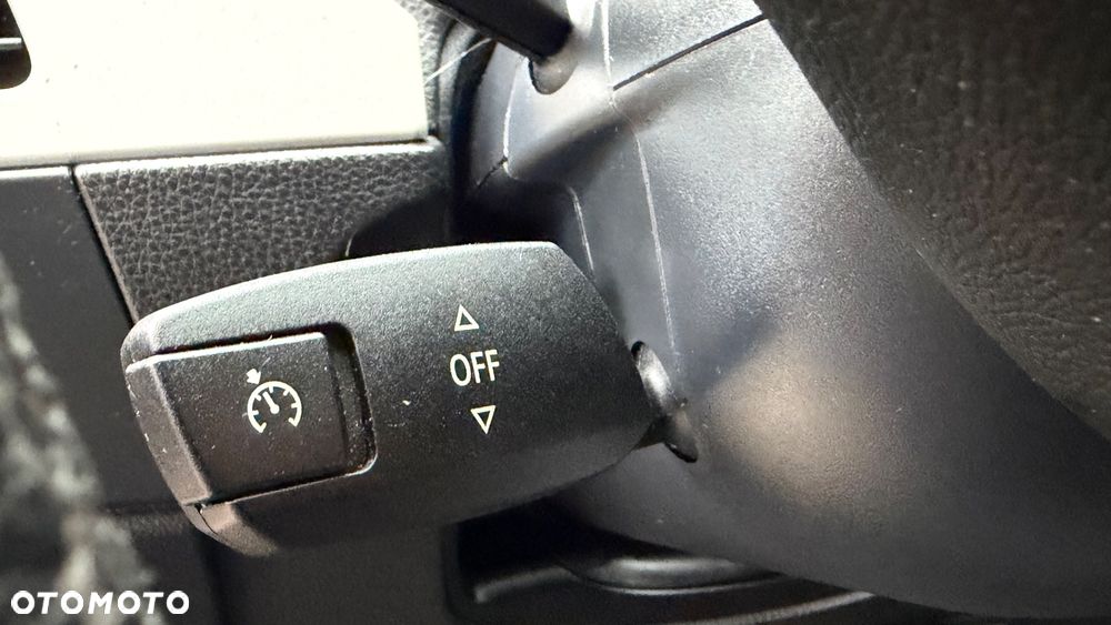 BMW Seria 3 320d xDrive - 22