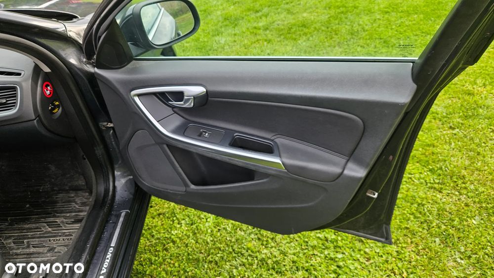 Volvo V60 - 18