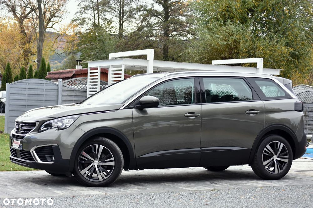 Peugeot 5008 2019 photo 2