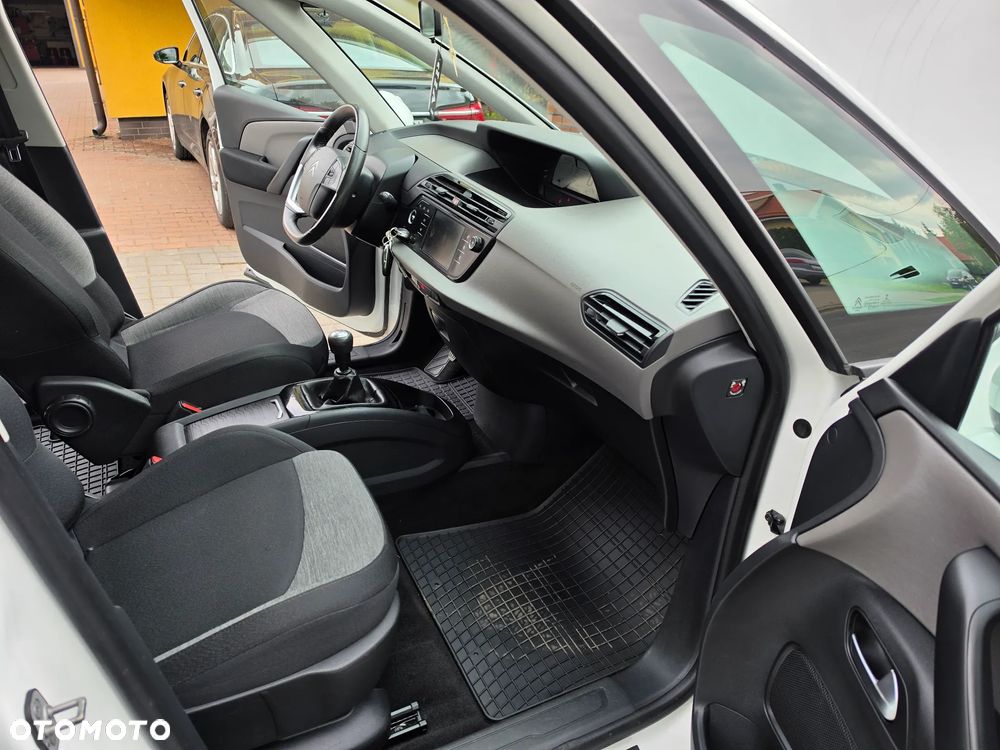 Citroën C4 Grand Picasso - 25