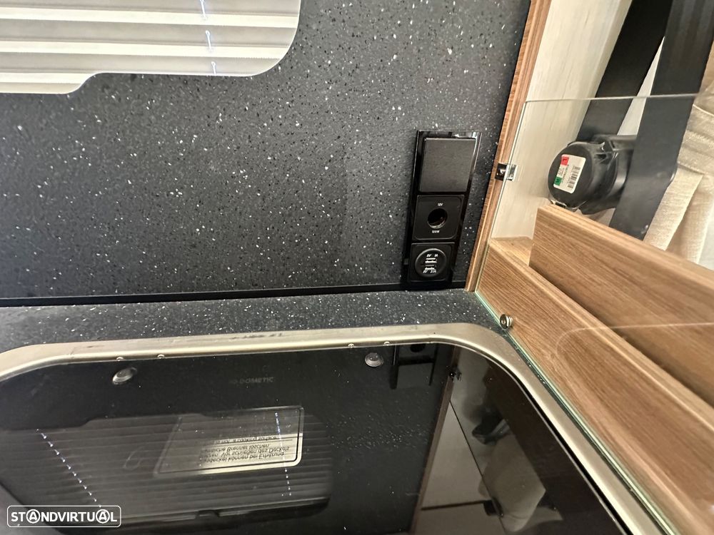 Pilote Expression P720 - 26