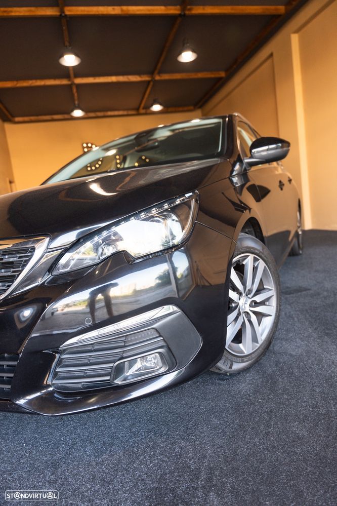 Peugeot 308 SW BlueHDi 130 Stop & Start Allure - 8