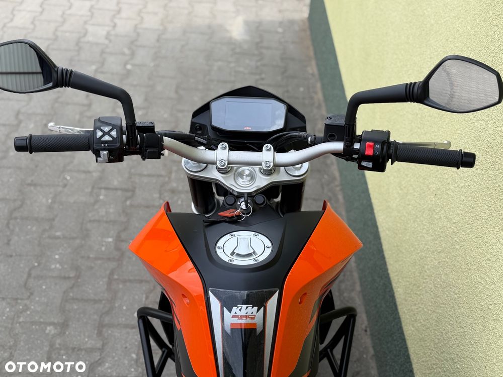 KTM Duke - 36