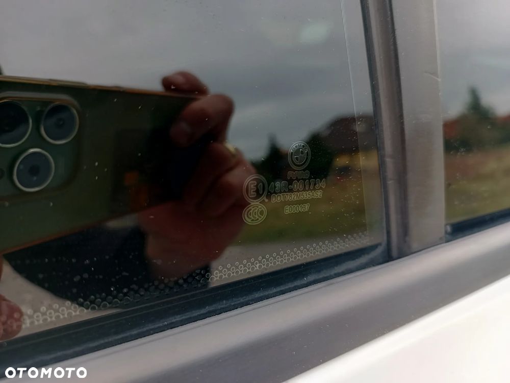 BMW Seria 2 218d GT M Sport - 30