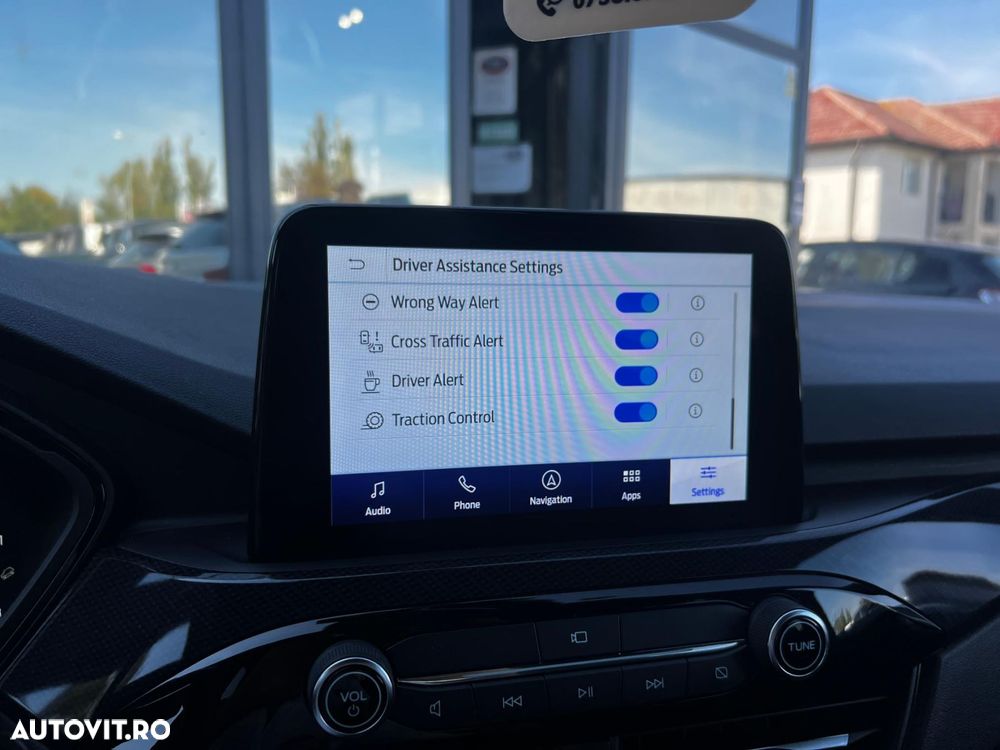 Ford Kuga 2.5 Duratec FHEV ST-LINE - 31