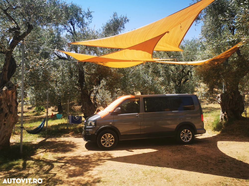 Volkswagen Multivan - 31