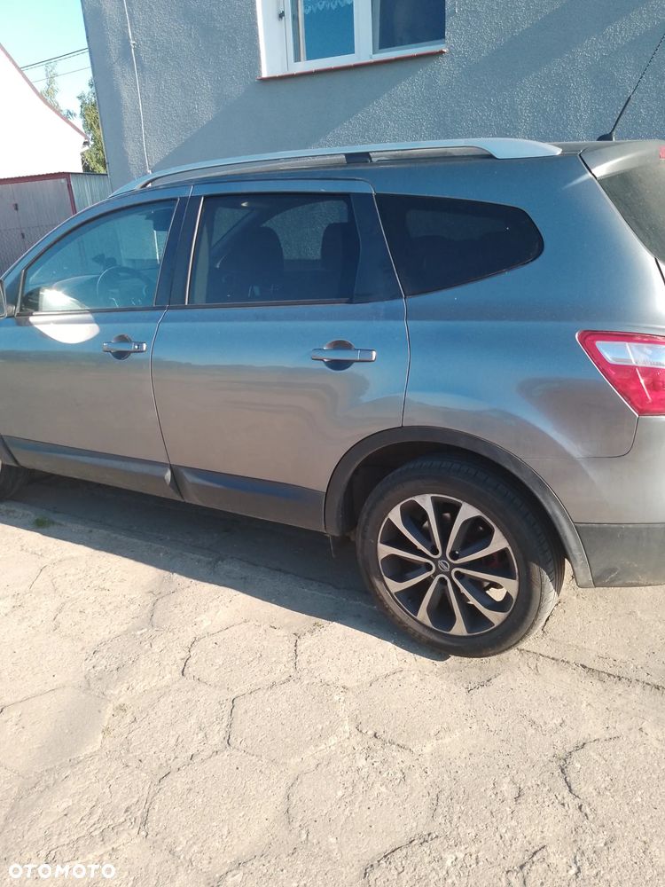 Nissan Qashqai+2 - 3