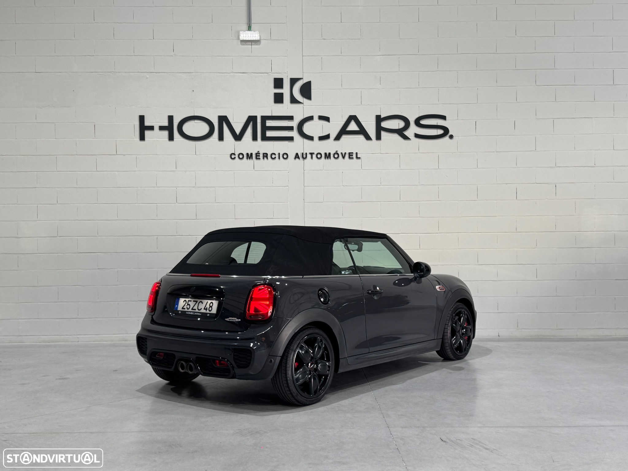 MINI Cabrio John Cooper Works Auto Desportiva - 10