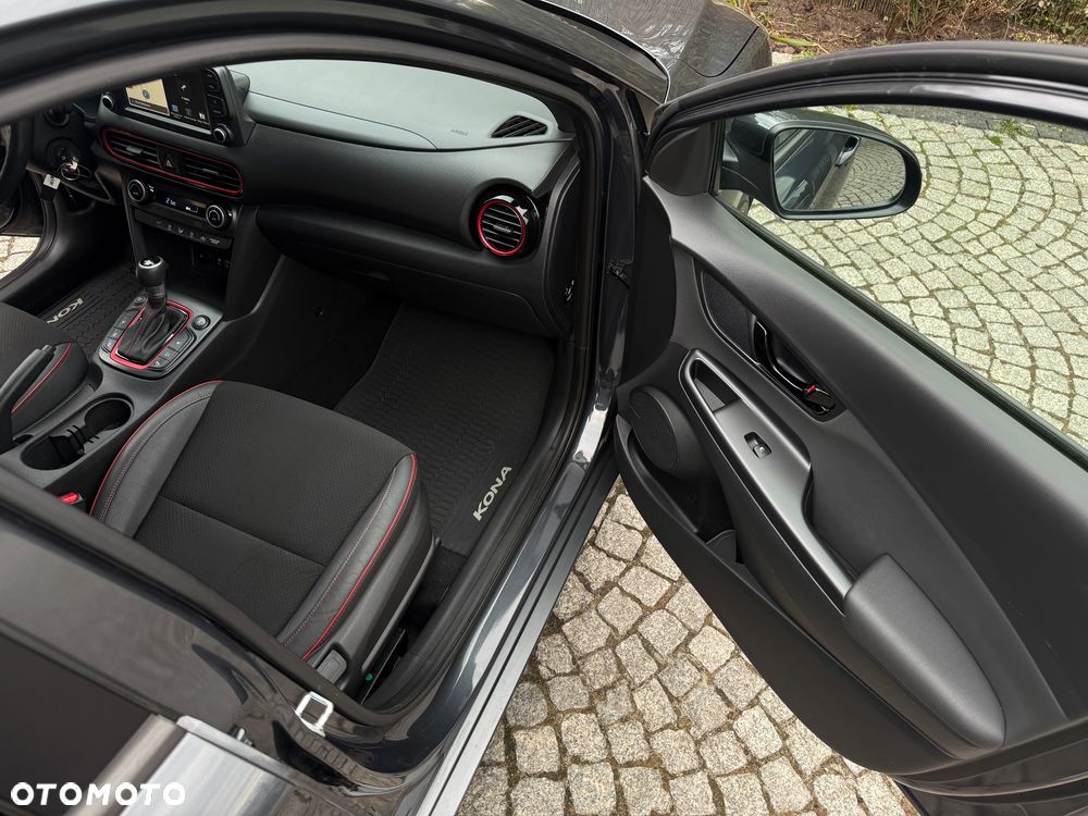 Hyundai Kona 1.6 T-GDI DCT 4WD Style - 26