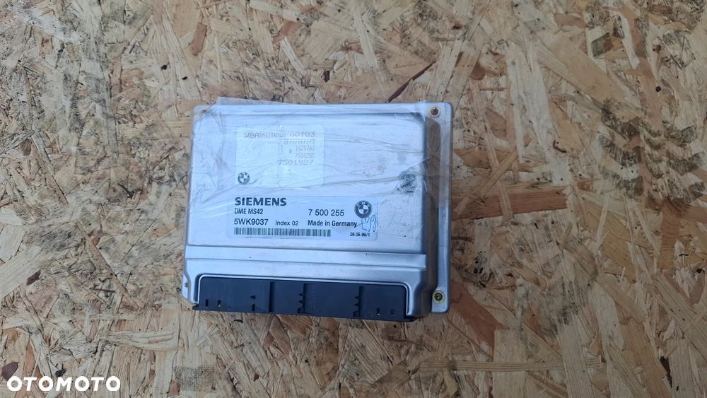 BMW E39 E46 STEROWNIK SILNIKA MS42 320 520 EWS - 1
