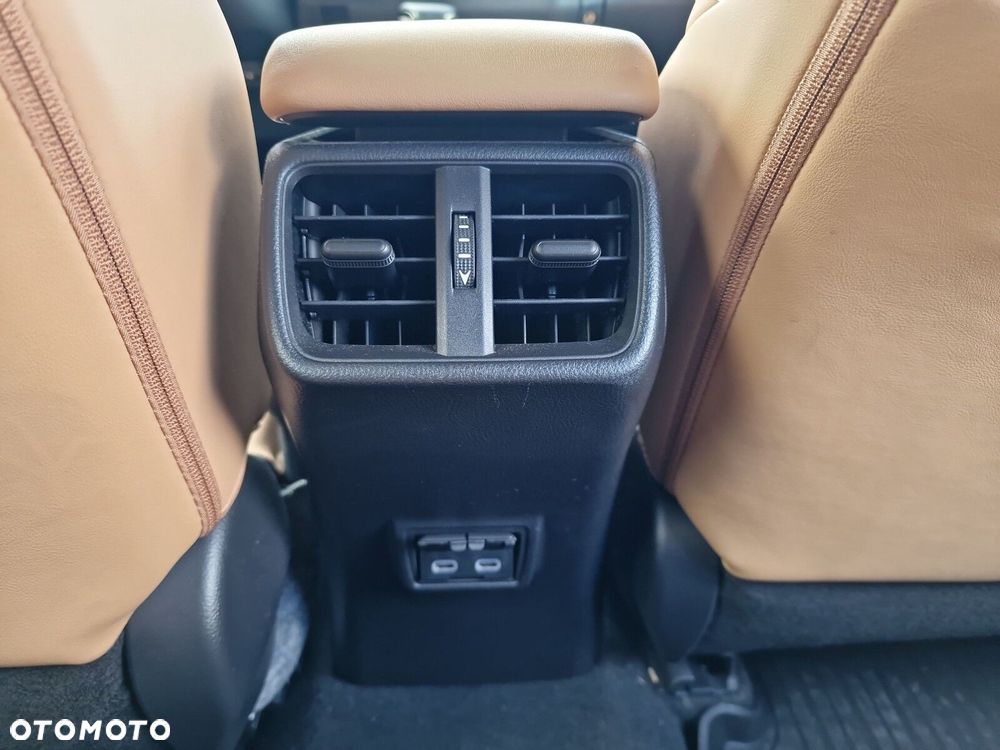 Lexus UX 250h GPF F Sport 2WD - 23