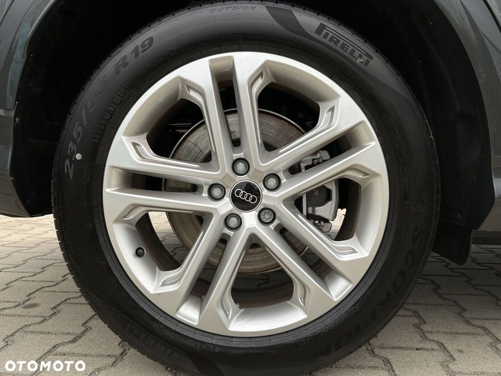 Audi Q5 - 11