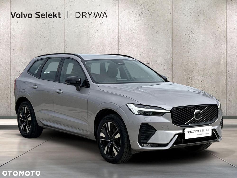 Volvo XC 60 B5 B AWD Plus Dark - 8
