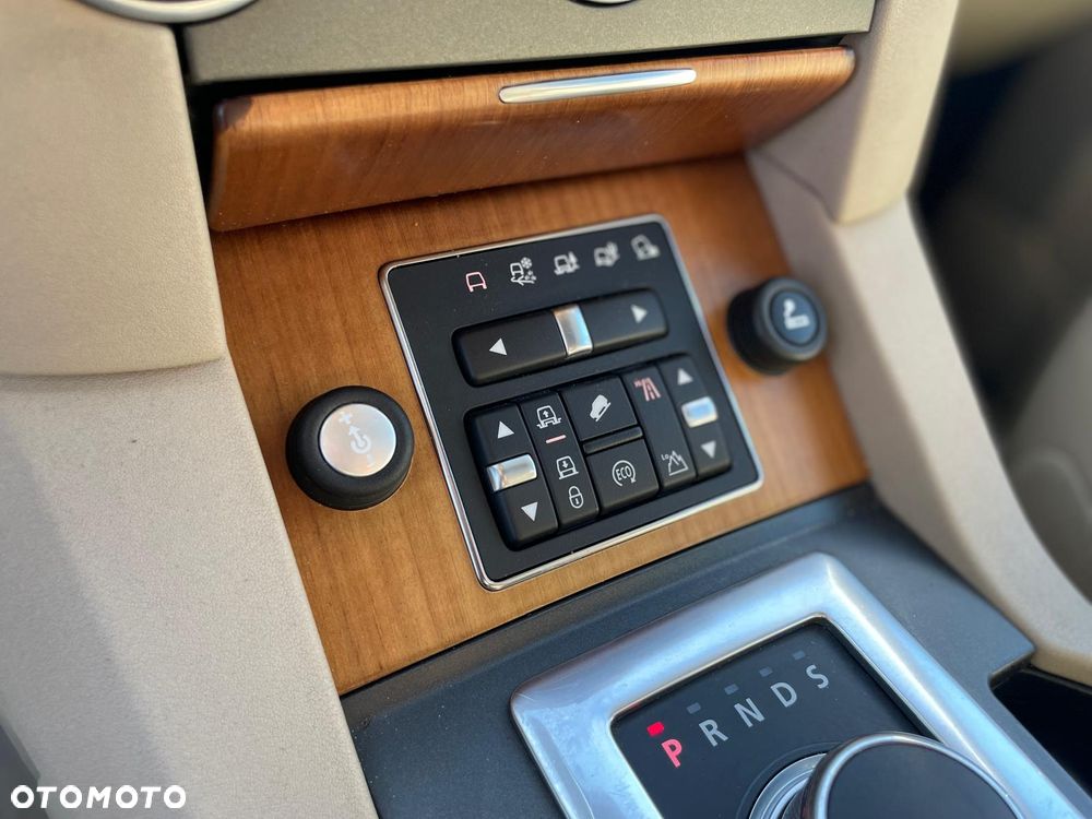 Land Rover Discovery 3.0 SD V6 HSE - 20