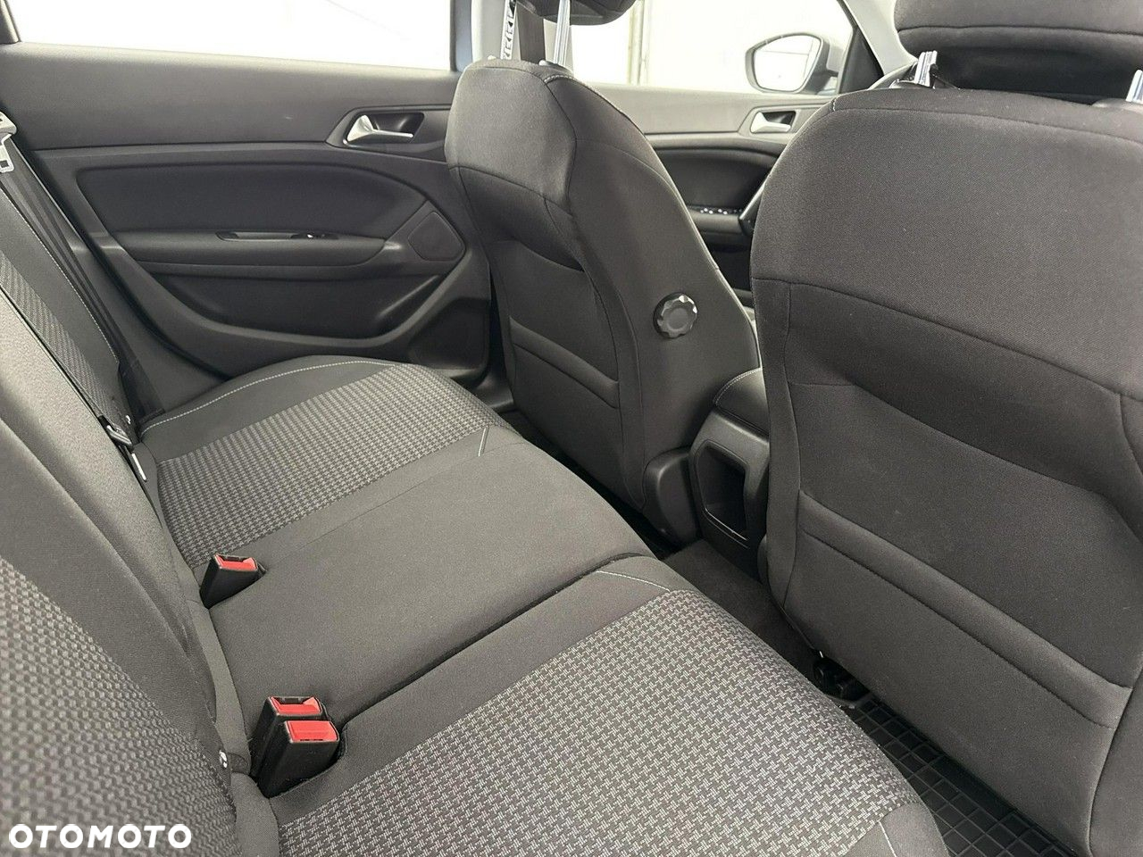 Peugeot 308 - 23