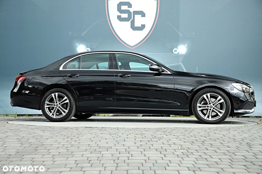 Mercedes-Benz Klasa E 220 d 4-Matic Avantgarde - 9