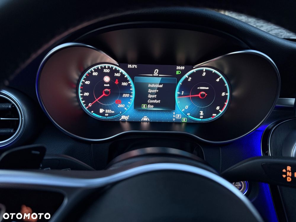 Mercedes-Benz Klasa C 220 d 4Matic 9G-TRONIC AMG Line - 25