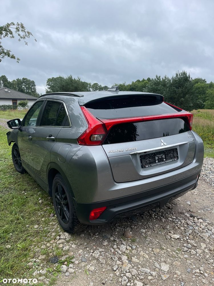 Mitsubishi Eclipse Cross 1.5 T-MIVEC CVT 2WD Connect - 3