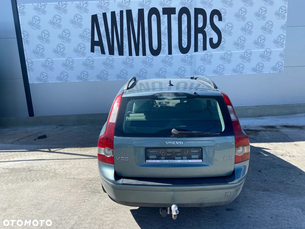 VOLVO V50 2004 *SAMOCHÓD NA CZĘŚCI* 2205 MASKA LAMPA DRZWI LUSTERKO ZDERZAK GRILL BŁOTNIK KLAPA BELKA PRAWE LEWE PRZÓD TYŁ - 4