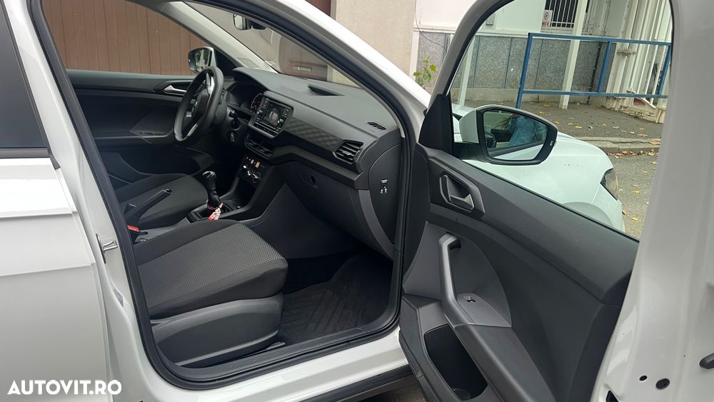 Volkswagen T-Cross - 6