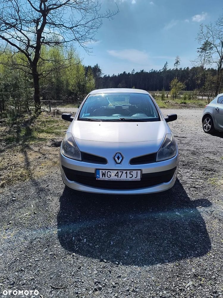 Renault Clio 1.4 16V Authentique - 2