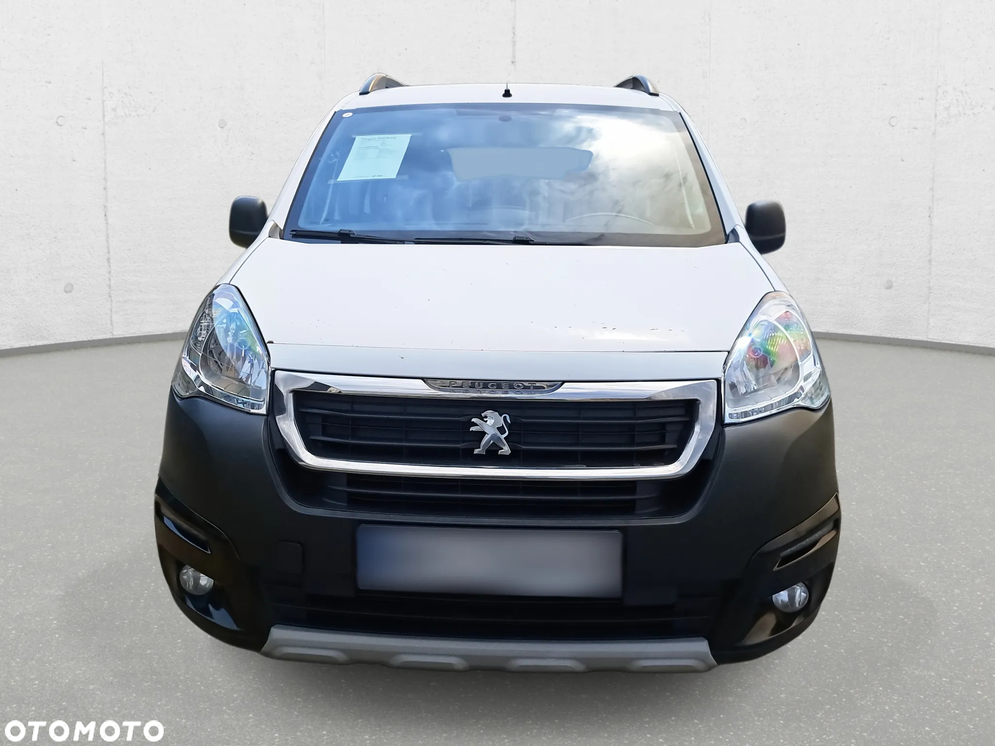 Peugeot Partner 1.6 BlueHDi Outdoor - 2