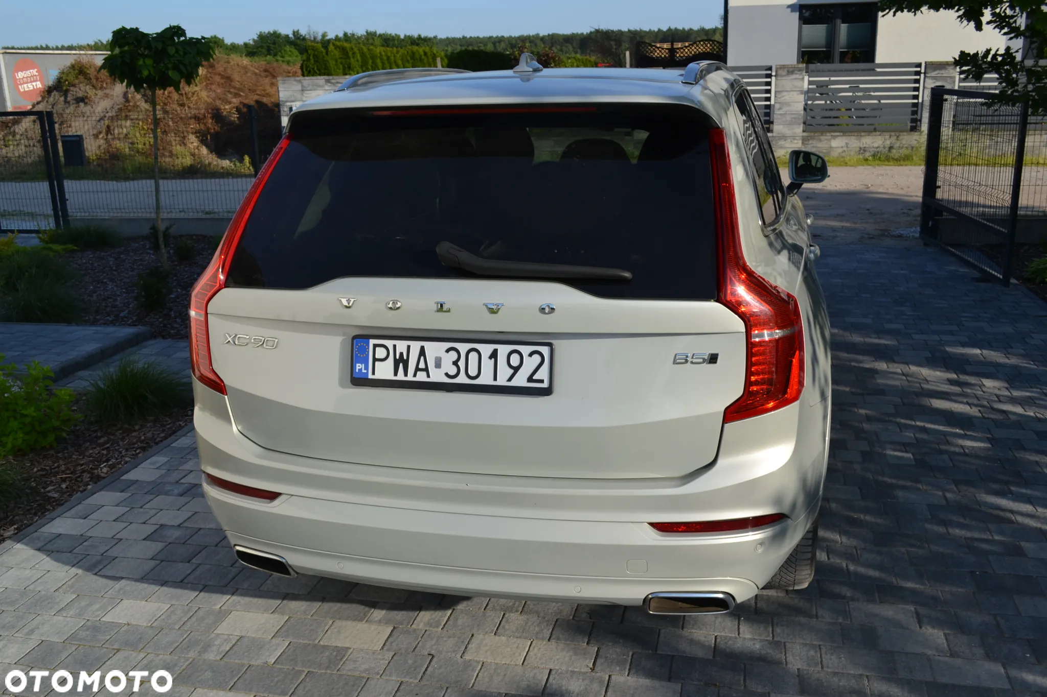 Volvo XC 90 D5 SCR AWD Momentum 7os - 8