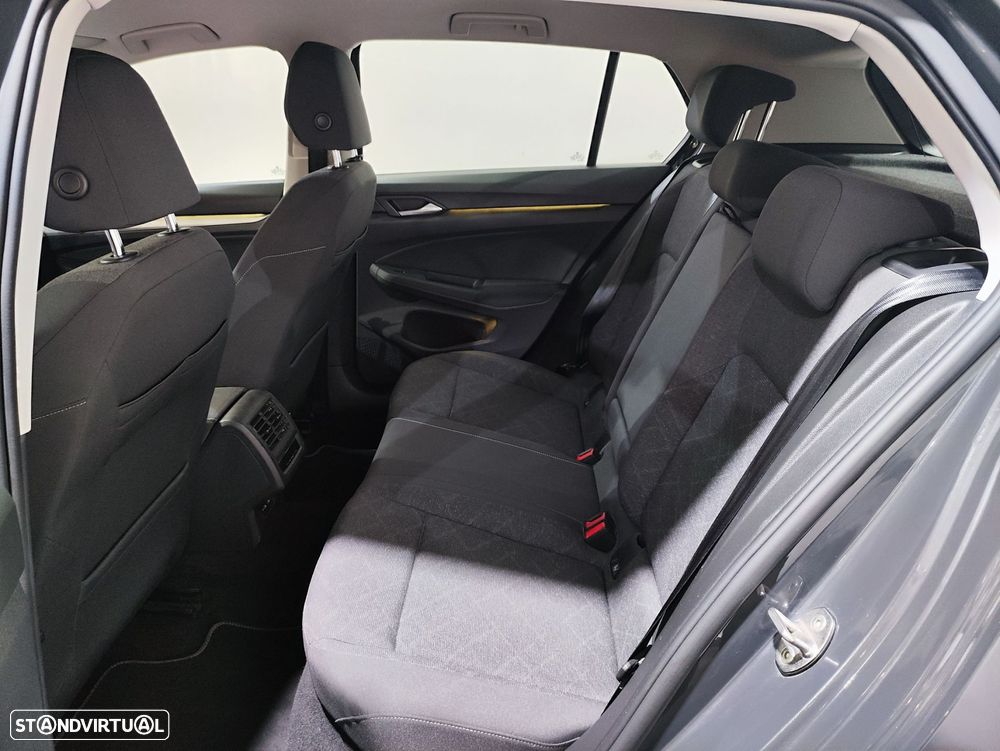 VW Golf 2.0 TDI Life - 30