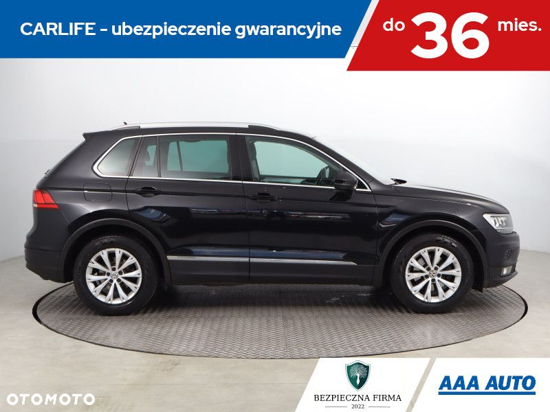 Volkswagen Tiguan - 7