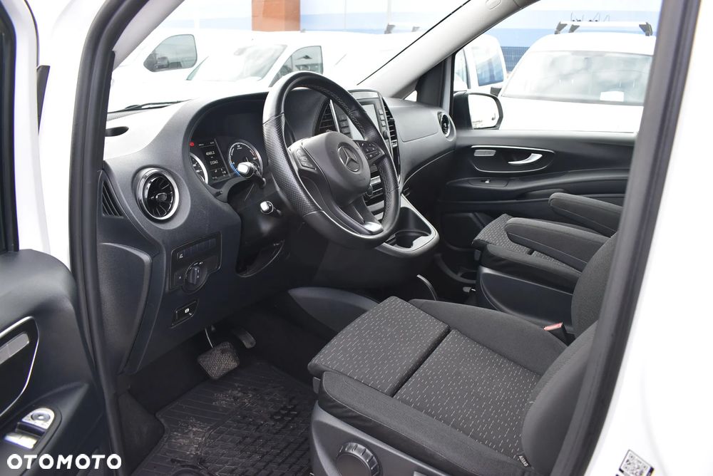 Mercedes-Benz eVito Tourer 129 L2 Pro 447.703 - 9