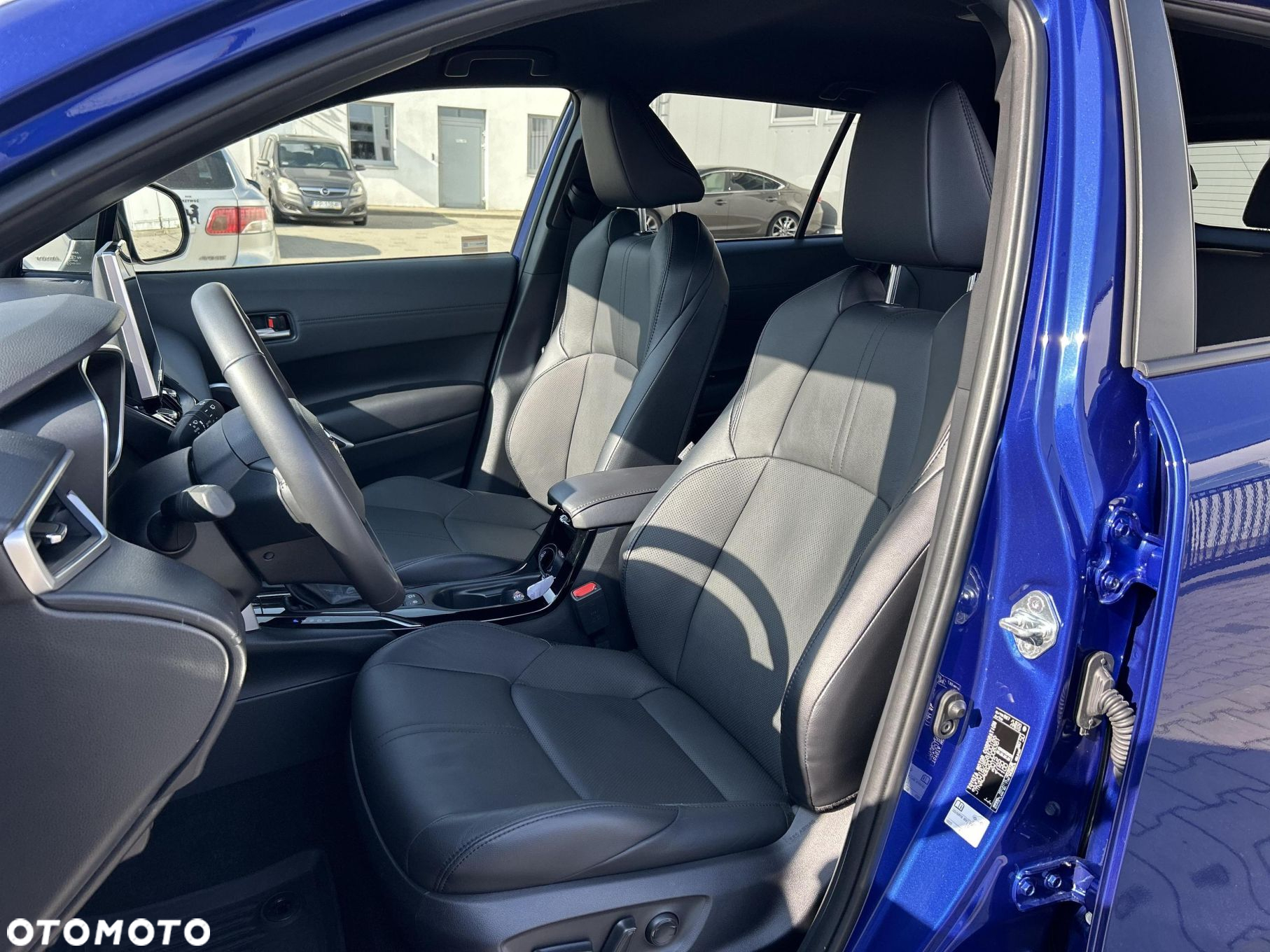 Toyota Corolla Cross - 10