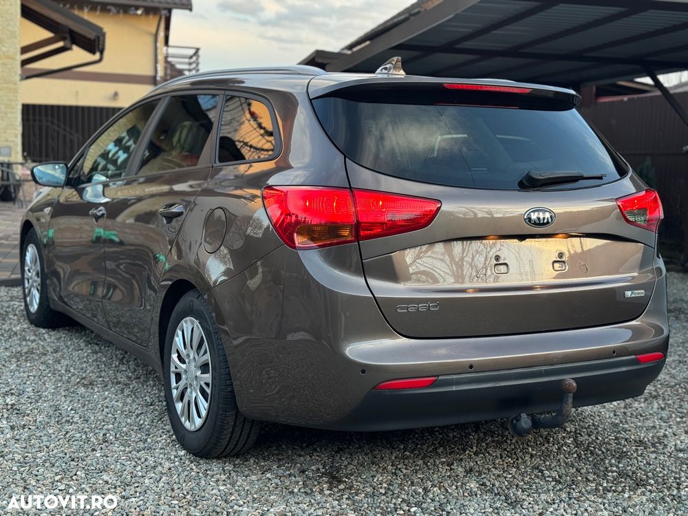 Kia Ceed - 5
