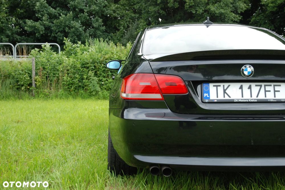 BMW Seria 3 325xi - 32