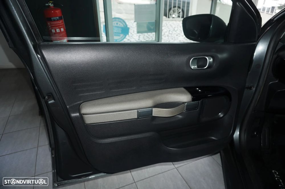 Citroën C4 Cactus 1.6 e-HDi Shine ETG6 - 21