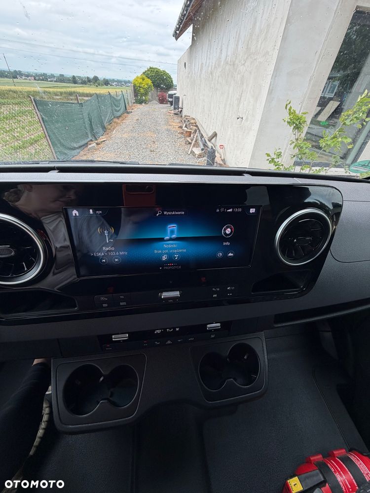 Mercedes-Benz SPRINTER - 30